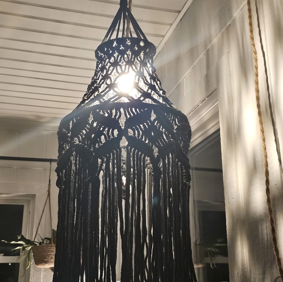 Black macrame hanging light - Picture 3 of 5